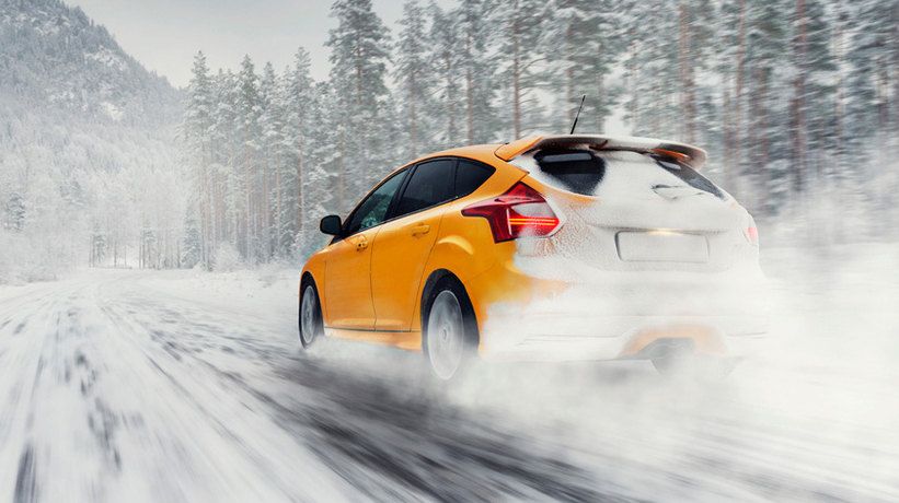 Extremes Fahren: wie man im Schnee lenkt Экстремальное вождение
