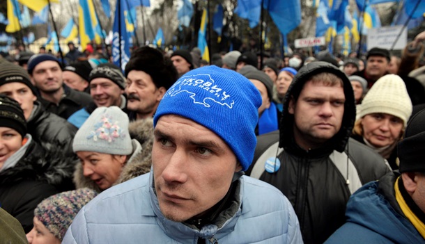 Азаров на Европейской площади. Фоторепортаж с митинга ПР в Киеве