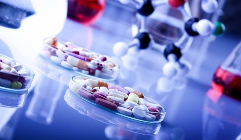 Analgetika - Welche Art von Medikamenten ist gefährlich, um Alkohol zu stören Инсульт, кровотечения, кома: какие лекарства опасно мешать с алкоголем