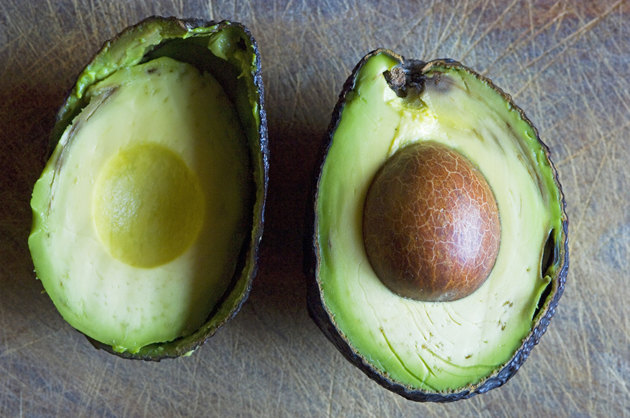 Avocado - Top-Früchte mit dem höchsten und niedrigen Zuckergehalt авокадо - Фрукты и сахар в них