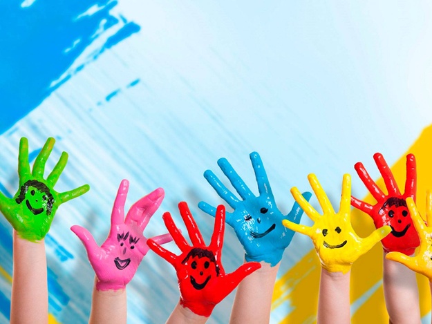 Helfen Sie Kindern: eine Liste von Kiewer Waisenhäusern, die Kleidung und Spielzeug benötigen список киевских детских домов