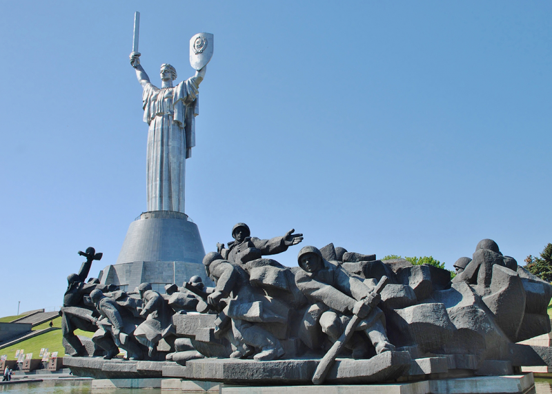 Mutter (Kiew) - Mutterland Monument
