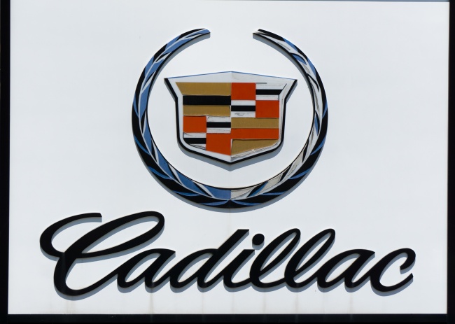 Cadillac - Logos, deren Bedeutung Sie nicht einmal erraten haben Cadillac - Смысл логотипов брендов