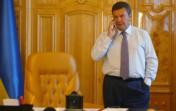 Janukowitsch unterzeichnete einen Fünf Resonanz Gesetze Rada am Donnerstag angenommen - Medien Янукович подписал пять резонансных законов, принятых Радой в четверг - СМИ