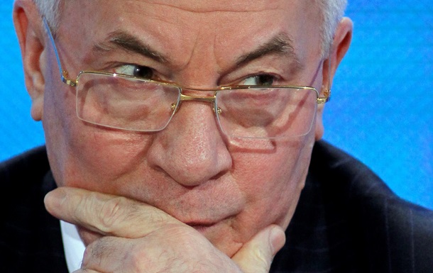 Asarow hat resigniert Азаров подал в отставку