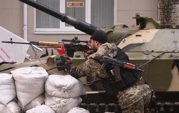 Украинская армия штурмует Славянск: видеоподборка