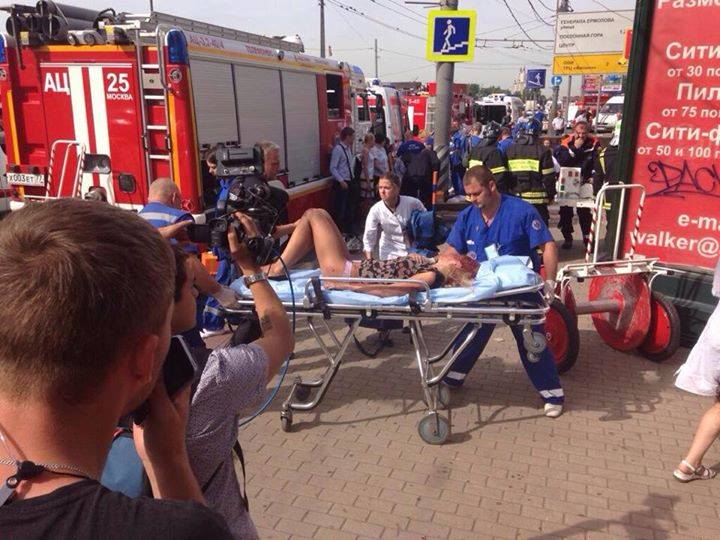 Die Moskauer Metro Zug entgleist: es Opfer sind, verletzt Dutzende В метро Москвы сошел с рельсов поезд: есть жертвы, десятки травмированных