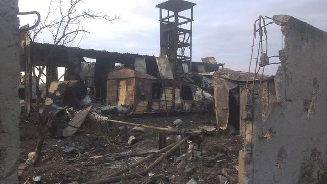 Луганский аэропорт глазами украинских десантников, которые четыре месяца героически отбивали атаки террористов. ФОТОрепортаж из эпицентра