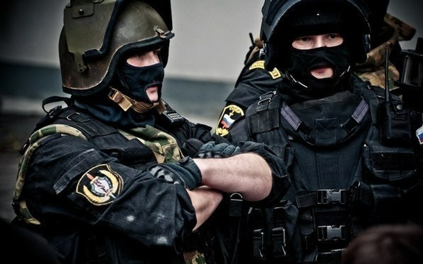 Spetsnaz Alfa SBU ausgewichen Anti-Terror-Operationen in Slavyansk - Journalist Спецназ Альфа СБУ уклонился от антитеррористической операции в Славянске, - журналист