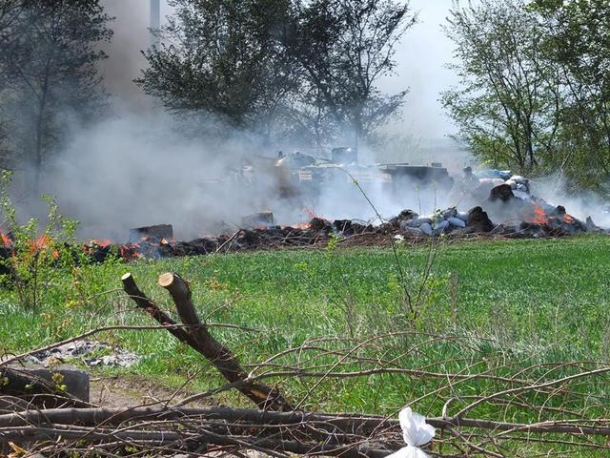 Штурм Славянска: 5 террористов уничтожено, снесены блок-посты. ФОТОрепортаж+ВИДЕО