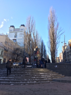 Stattdessen legte Lenin-Denkmal Goldene Uitaz