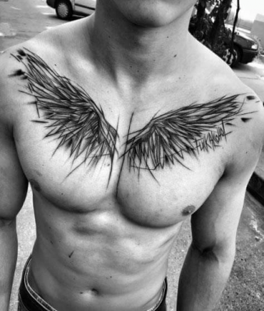 Tattoo Flügel: Wert und Fotos