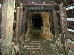 Halbedelsteine, Edelsteine