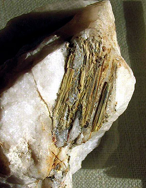 Halbedelsteine, Edelsteine