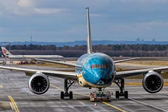 Wie Sie das günstigste Flugticket zu kaufen Как купить самый дешевый билет на самолет