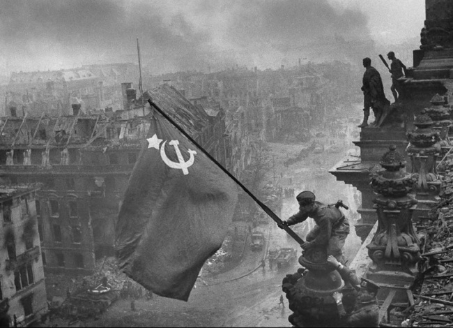 30 Fotos des Großen Vaterländischen Krieges 30 снимков Великой Отечественной войны
