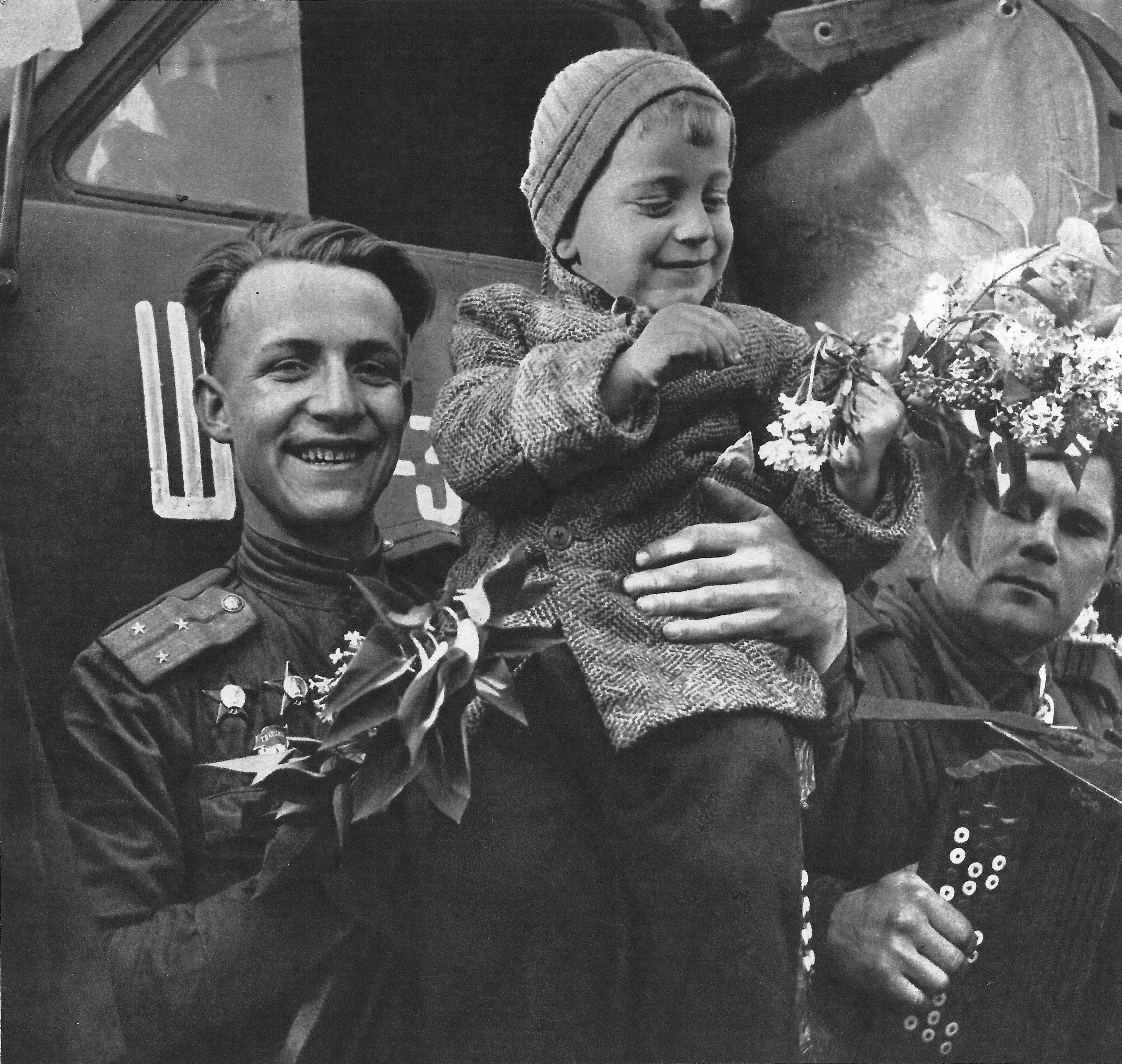 30 Fotos des Großen Vaterländischen Krieges 30 снимков Великой Отечественной войны